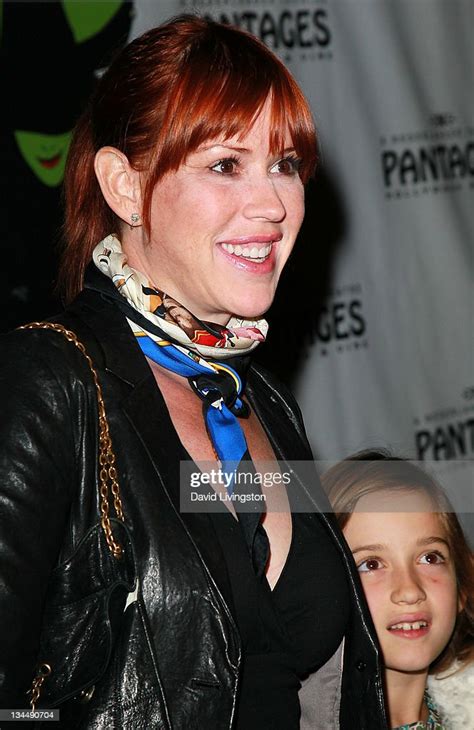 Actress Molly Ringwald And Daughter Mathilda Ereni Gianopoulos Attend News Photo Getty Images