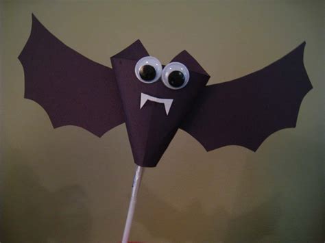 15 Fun Bat Themed Crafts For Kids