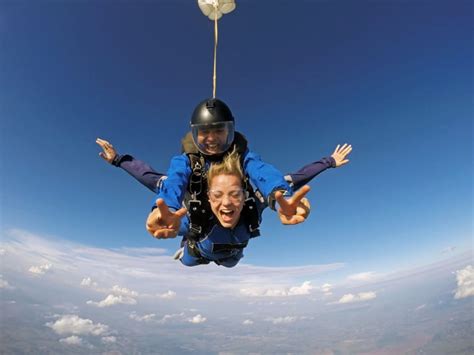 Go Skydiving Dating Bucket List Popsugar Love And Sex Photo 23