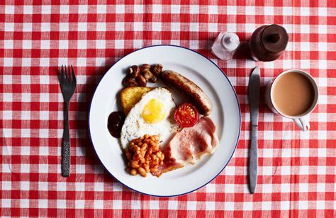Men Who Make Tasty Fry Ups Are Considered To Be Sexy