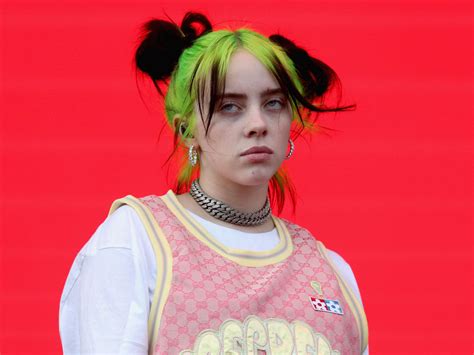 Billie Eilish Opens Up About Hating Her Body As A Preteen Reveals She