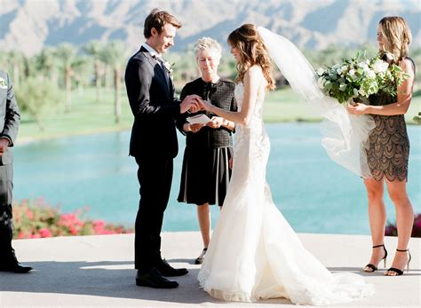 7 Real Brides Reveal Their Biggest Wedding Planning Regret