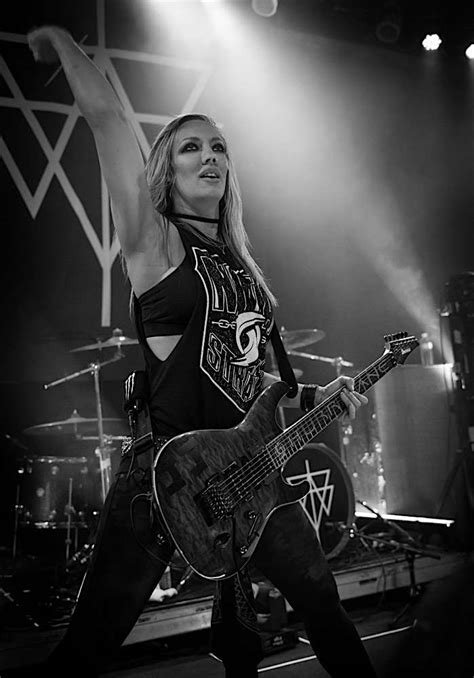 Nita Strauss Live At Wire Gallery Chicago Music Guide