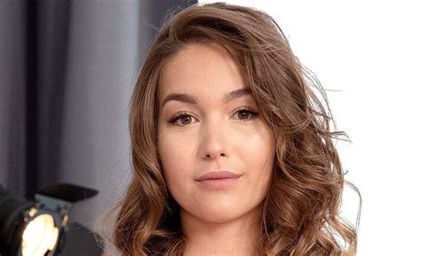 hazel grace biography wiki age height career photos and more