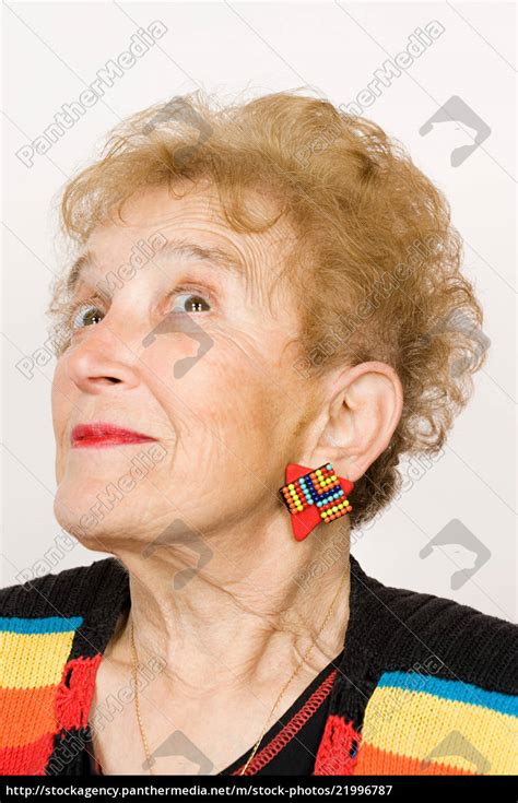 Porträt Einer älteren Erwachsenen Frau Lizenzfreies Bild 21996787 Bildagentur Panthermedia