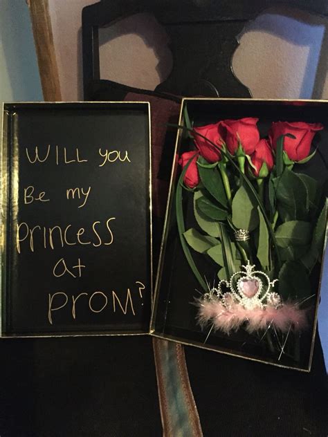 prom posal … cute prom proposals prom proposal prom invites