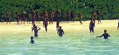 The Mystery Of The Sentinelese The Stone Age People Killing Outsiders
