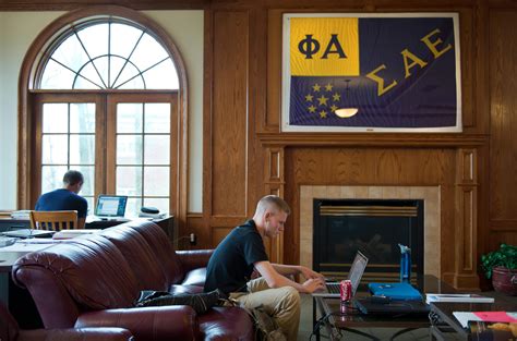 Us Fraternity Ends Pledging For New Members After Hazing