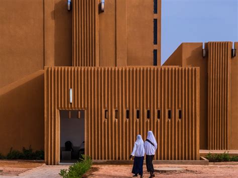 10 Contemporary Mosques That Challenge Traditional Islamic Architecture