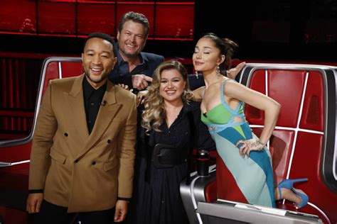 Ariana Grande Wears 13 Going On 30 Dress On The Voice