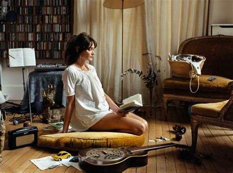 Изучайте релизы carla bruni на discogs. Carla Bruniâ€™s bed