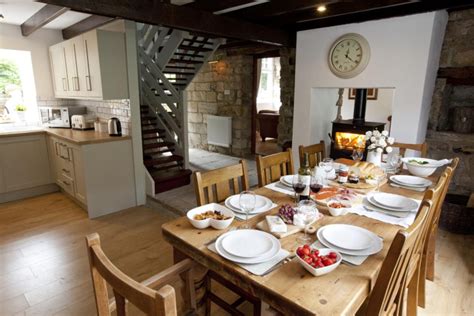 The Uks Ultimate Roast Dinner Gorgeous Cottages Yorkshire