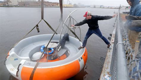 Milwaukee's new river cruise boats hit the water