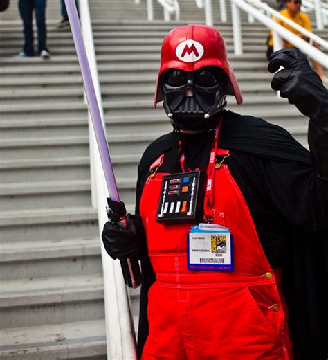Darth Vader Dressed In Super Mario Cosplay Pic Global Geek News