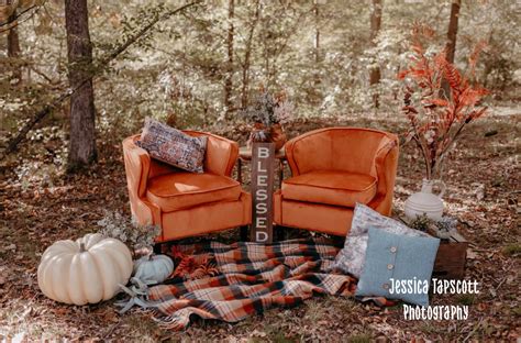 Vintage Fall Mini Session Setup By Jessica Tapscott Photography Fall
