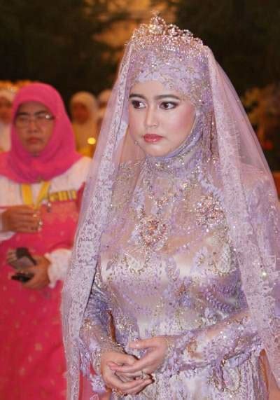 Pengiran anak puteri rashidah sa'adatul bolkiah institute of health sciences. Perkahwinan Anak Sultan Brunei Cecah RM60 Juta? | Baca....