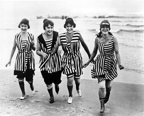 vintage bathing suits vintage swimsuits vintage beach vintage summer outfit strand vintage
