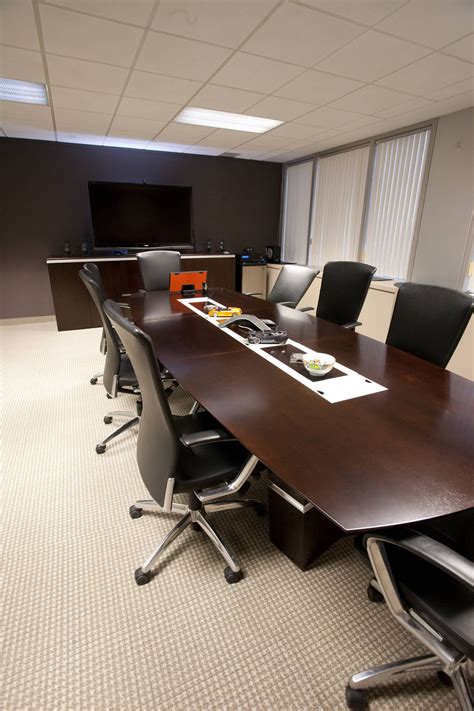 For any business, large or small, the conference room can be one of the most important areas. Projects | Meeting room design office, Conference room ...