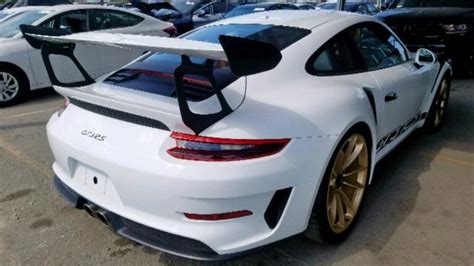 Wrecked 911 Gt3 Rs Could Be A Great Reclamation Project Rennlist