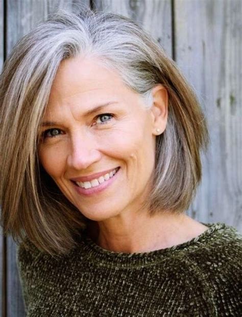 Bobs never go out of style, since there are so many variations of them. Best-Hairstyles-for-Older-Women-over-60 #Bobhaircut in ...