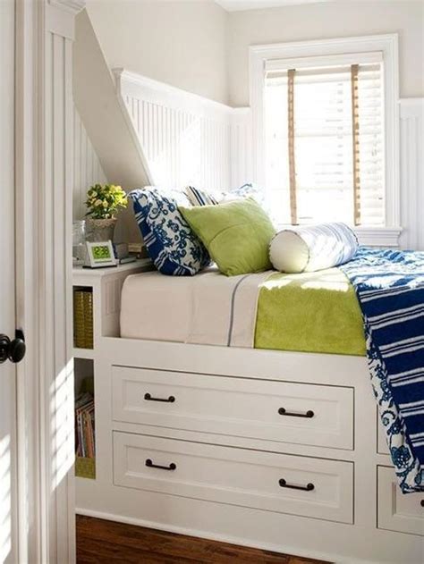 Bespoke fitted furniture is a good option for a small space or apartment bedroom ideas. 22 Small Bedroom Designs, Home Staging Tips to Maximize ...