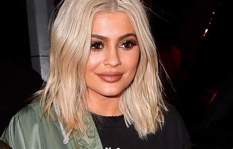 Kylie Jenner S Snapchat Has Been Hacked Girlfriend