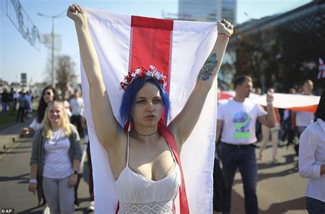 Tens Of Thousands Of Protesters Gather In Capital Of Belarus For Fourth Week Of Daily Demos
