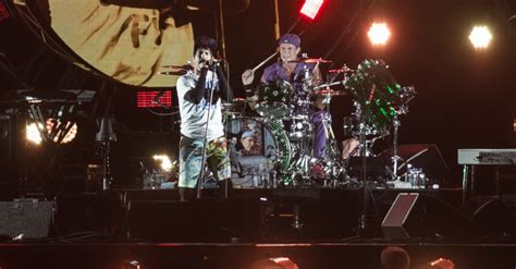 Red Hot Chili Peppers Sløset Revanche På Orange Scene Koncert