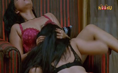 Riya Singh Gheyar Rekha Mona Sarkar Lesbian Butt Scene In Suno