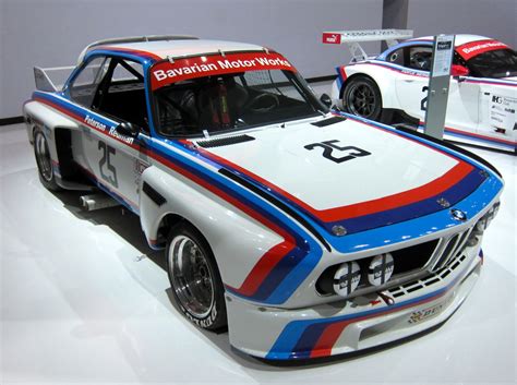 320kbps / 44100hz / joint stereo kodek/rozszerzenie: BMWUSA RACECARS: THREE FOR THE ROAD! - Car Guy Chronicles