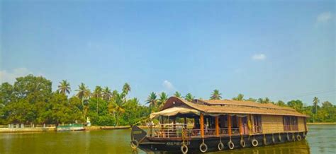 8 Unique Things To Do In Kerala India The Gypsy Chiring