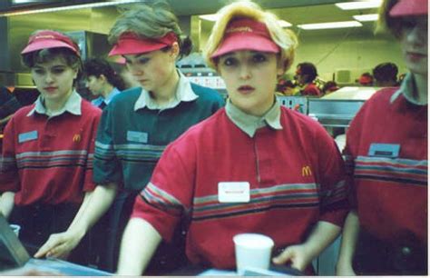 Mcdonalds Restaurant Cheeseburger Hamburger Employee S Nos Vintage Belt Buckle Memorabilia