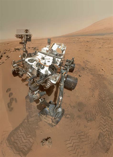 Nasas Mars Rover Curiosity Is On The Move Again The Washington Post