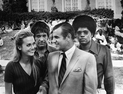 Peggy Lipton Star Of The Mod Squad Dead At 72