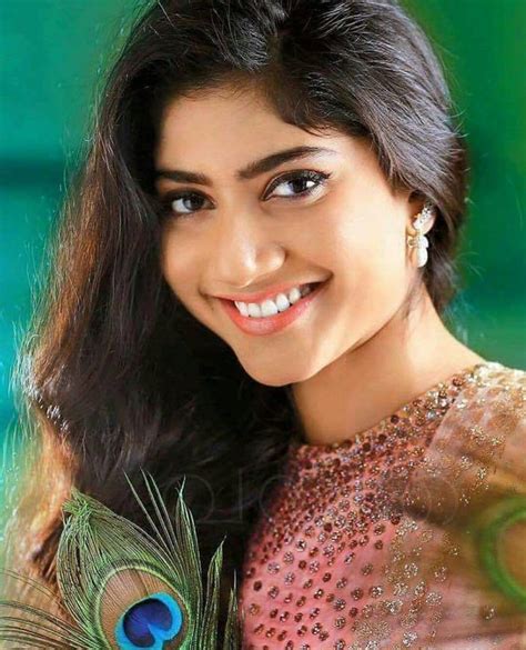 Telugu Malayalam Tamil Actress Sai Pallavi Indian Actresses