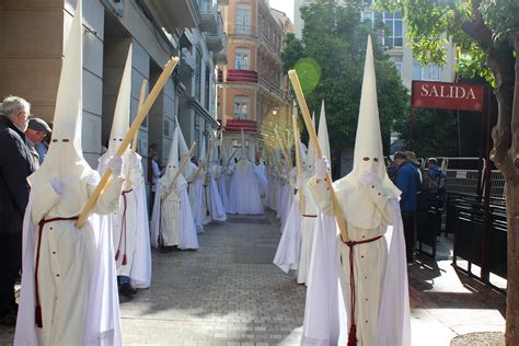 ¡y Jesucristo Resucitó En Málaga Agrupación De Cofradías De Málaga