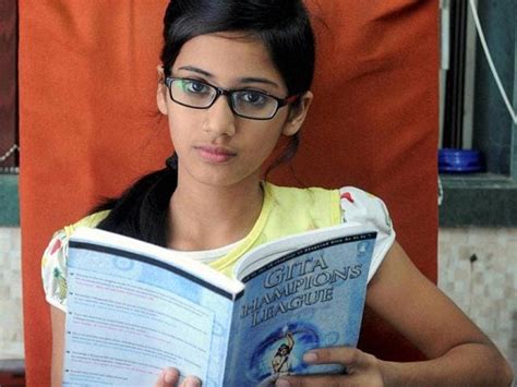 12 Year Old Muslim Girl From Mumbai Wins Bhagwad Gita Contest Mumbai