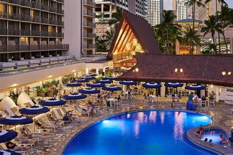 Outrigger Reef Waikiki Beach Resort Updated 2023 Prices And Hotel