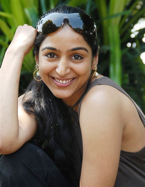Actress Padmapriya Hot Photoshoot Photoshoot2012