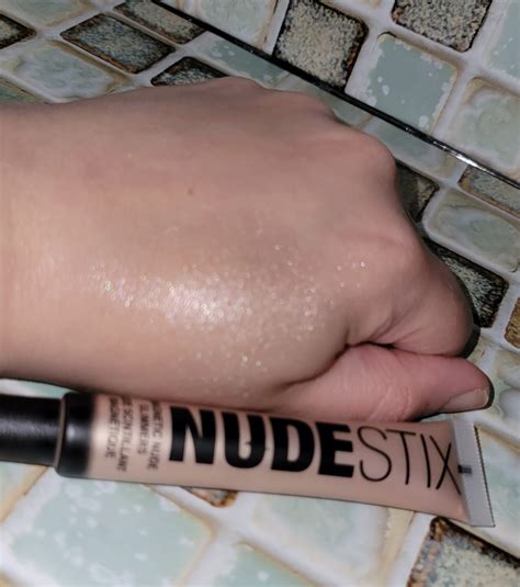 Sales Of SALE Items From New Works Nudestix New Magnetic Nude Glimmer Liquid Highlighter Full