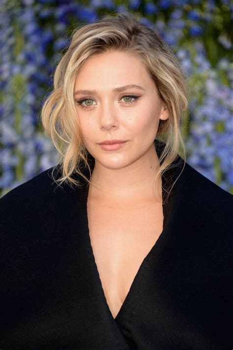 Welcome to the official facebook page for elizabeth olsen, operated by a representative, in an effort to stop the pretenders. Elizabeth Olsen - Christian Dior's S/S 2016 Collection ...