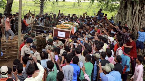 India China India China Clash Last Rites Of 2 Soldiers Performed In
