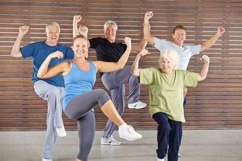 why is dancing a good way for the elderly to maintain physical fitness