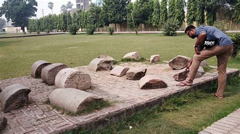 Remains Of Ancient Patliputra In Kumhrar Patna Youtube