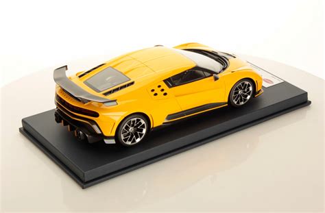 Bugatti Centodieci Yellow 118
