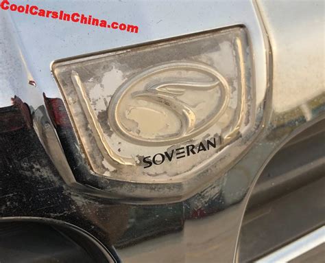 Soueast Mitsubishi Soveran Golden Mpv Is A Special Mix Of Brands And