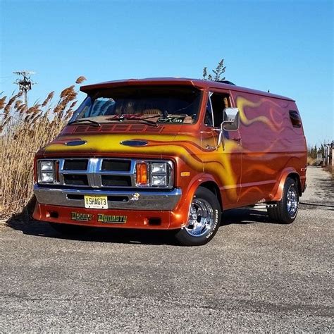 Pin By Rich Ermacora On 80s Custom Vans Vintage Vans Cool Vans