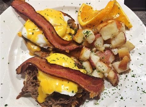 29 Chicago Breakfast Places You Need To Visit Before You Die