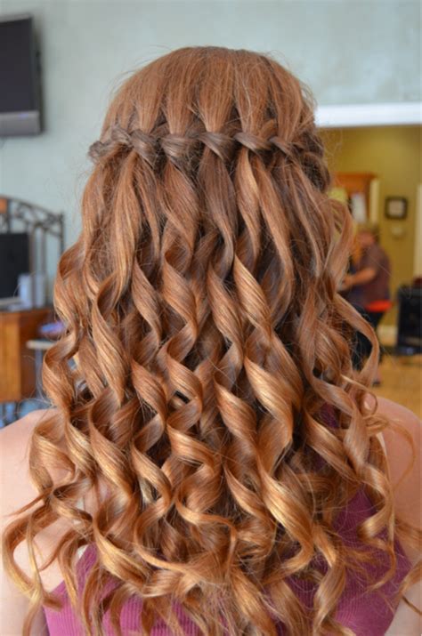 Natural curly hair with a twisted boho braid. a little too false-curled but cute | Waterfall braid ...