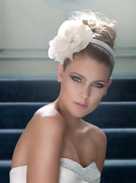 Women Beauty Tips 10 Expensive Bridal Hairstyles For Wedding Day